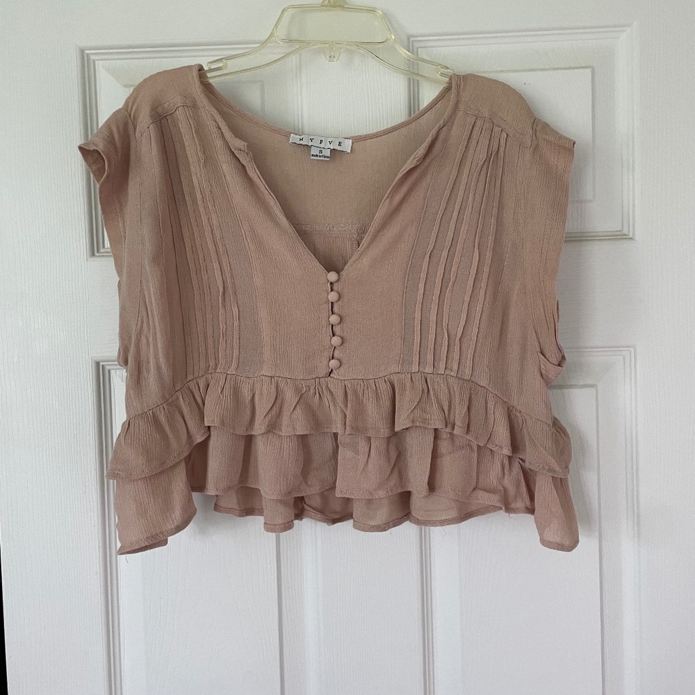 Cropped ruffled top